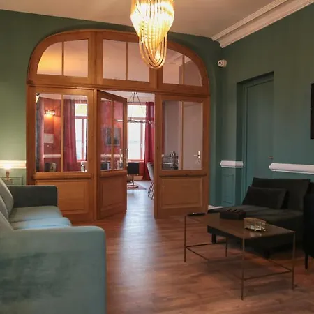 Des Arts Hotel