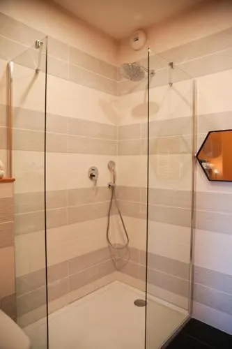 Des Arts Hotel Wimereux